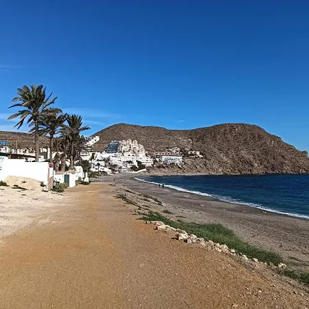 Junto A La Playa Carboneras